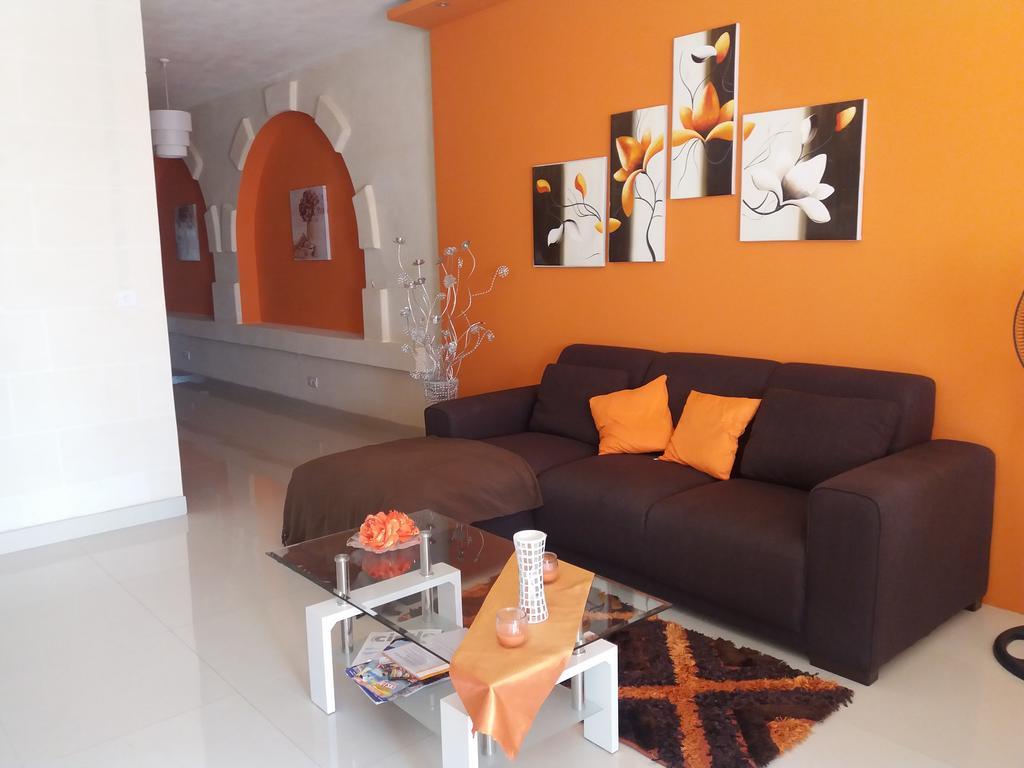 Gozo Holiday Apartment กฮาจ์นซีเลม ภายนอก รูปภาพ